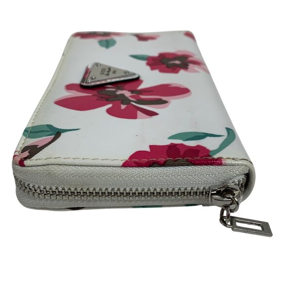 GUESS Pink/Green Floral Poppy Wildflower Zip Around Continental Wallet - Picture 8 of 9